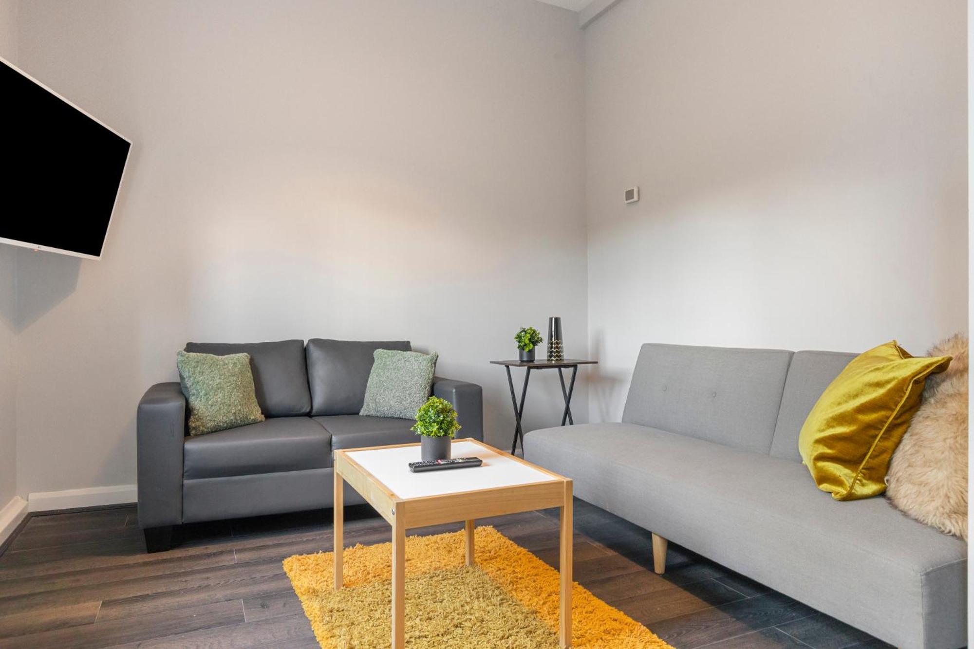 Chrystal Palace With Free Parking Lambeth Apartment