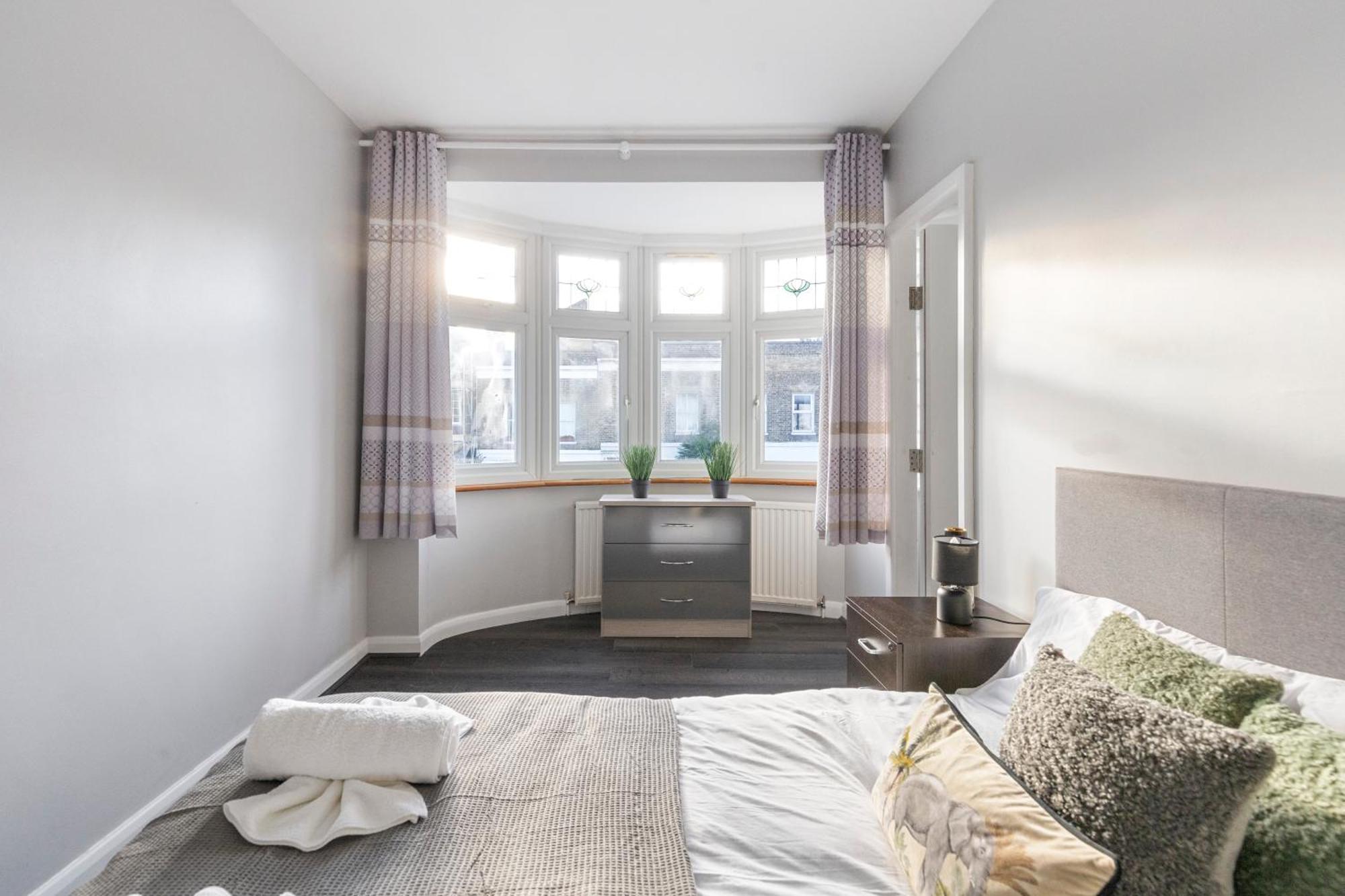 Apartment Chrystal Palace With Free Parking Lambeth *