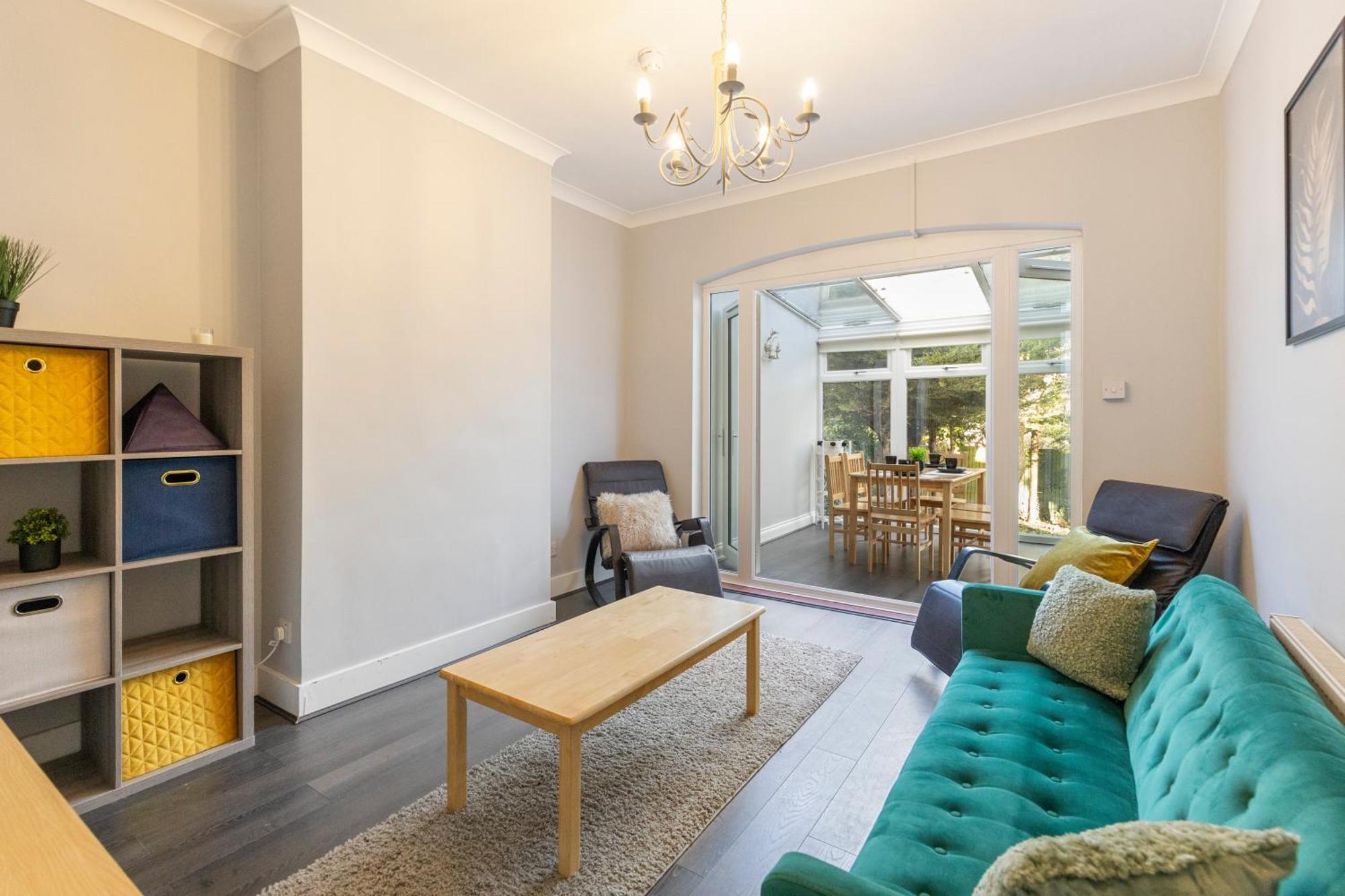 Chrystal Palace With Free Parking Lambeth