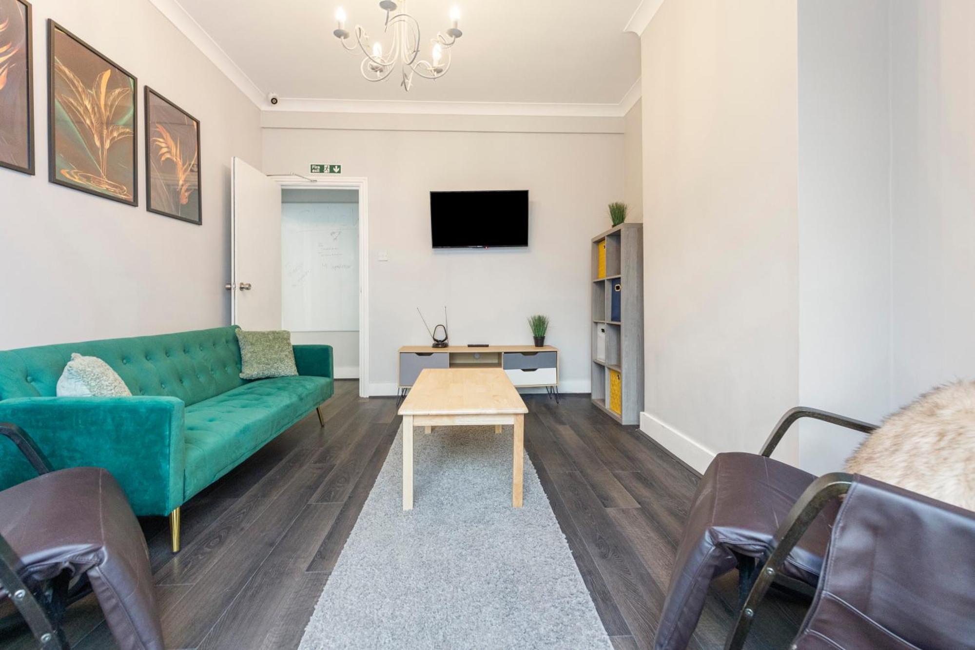 Apartment Chrystal Palace With Free Parking Lambeth *